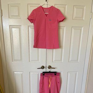 FIGS Neon Pink Scrub Set